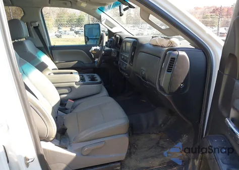 2019 Chevrolet Silverado 2500Hd Wt z USA, uszkodzony, nr VIN 2GB2CREG8K1221383